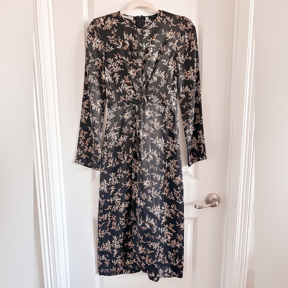 Vince Dresses & Skirts - NWT Vince Brand Black and Cream Floral Long Sleeve Dress - Size XS